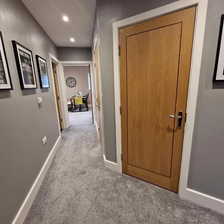 아파트 Entire Central 2 Bedroom